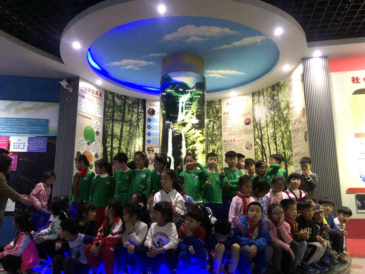 1556516768978731.jpg 杭州亞運會官方靈芝產(chǎn)品供應商|杭州亞運會官方供應商|中國靈芝十大品牌|仙客來靈芝|仙客來靈芝破壁孢子粉|仙客來孢子油|仙客來靈芝飲片|仙客來破壁孢子粉|靈芝孢子油|孢子粉|靈芝破壁孢子粉|靈芝|中華老字號