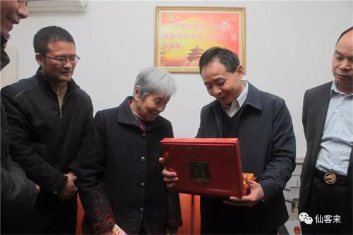 1584511397744267.jpg 1061598763A337D5A9D127EF0A278253.jpg