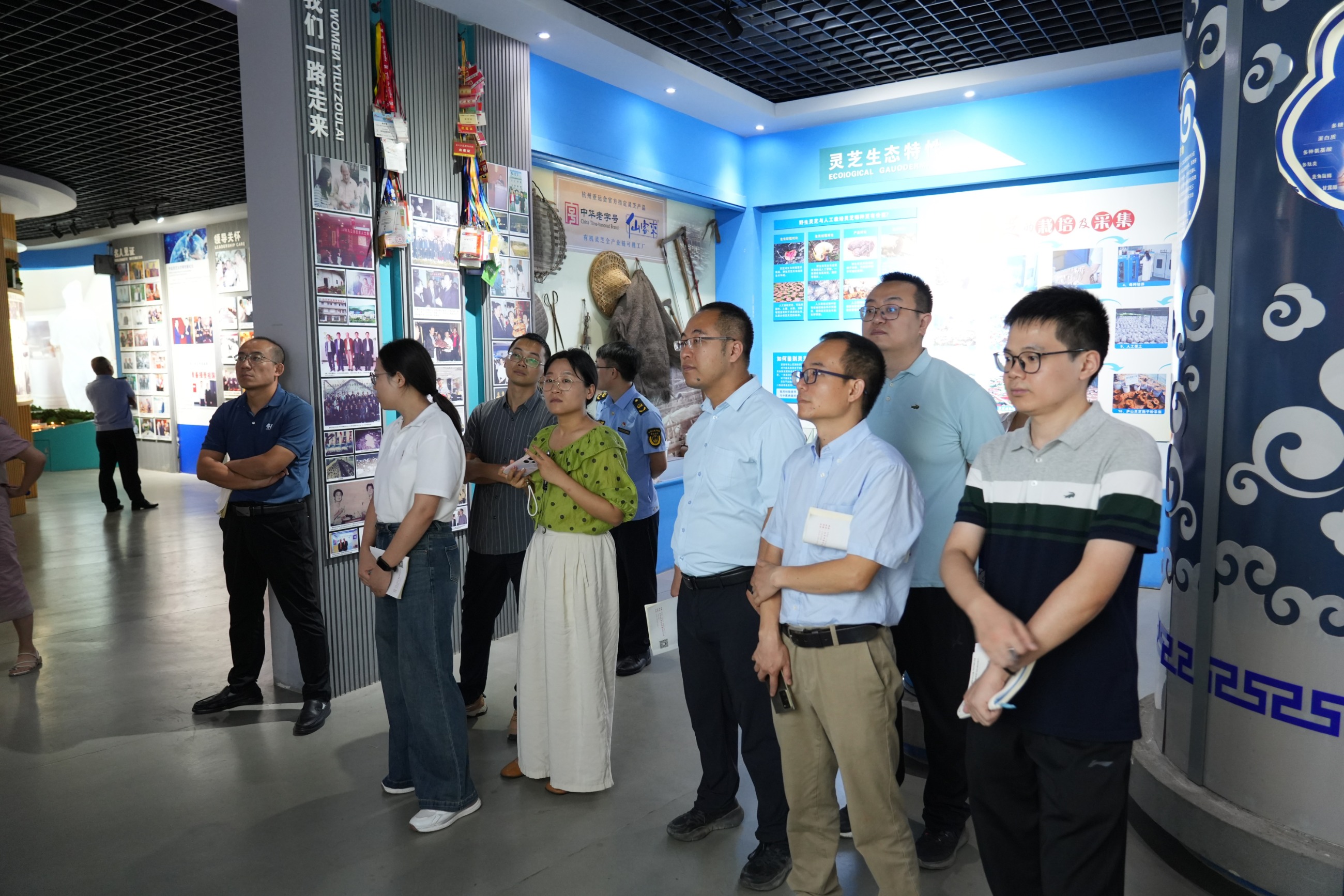 杭州亞運(yùn)會(huì)官方靈芝產(chǎn)品供應(yīng)商|杭州亞運(yùn)會(huì)官方供應(yīng)商|中國靈芝十大品牌|仙客來靈芝|仙客來靈芝破壁孢子粉|仙客來孢子油|仙客來靈芝飲片|仙客來破壁孢子粉|靈芝孢子油|孢子粉|靈芝破壁孢子粉|靈芝|中華老字號(hào) 杭州亞運(yùn)會(huì)官方靈芝產(chǎn)品供應(yīng)商|杭州亞運(yùn)會(huì)官方供應(yīng)商|中國靈芝十大品牌|仙客來靈芝|仙客來靈芝破壁孢子粉|仙客來孢子油|仙客來靈芝飲片|仙客來破壁孢子粉|靈芝孢子油|孢子粉|靈芝破壁孢子粉|靈芝|中華老字號(hào)