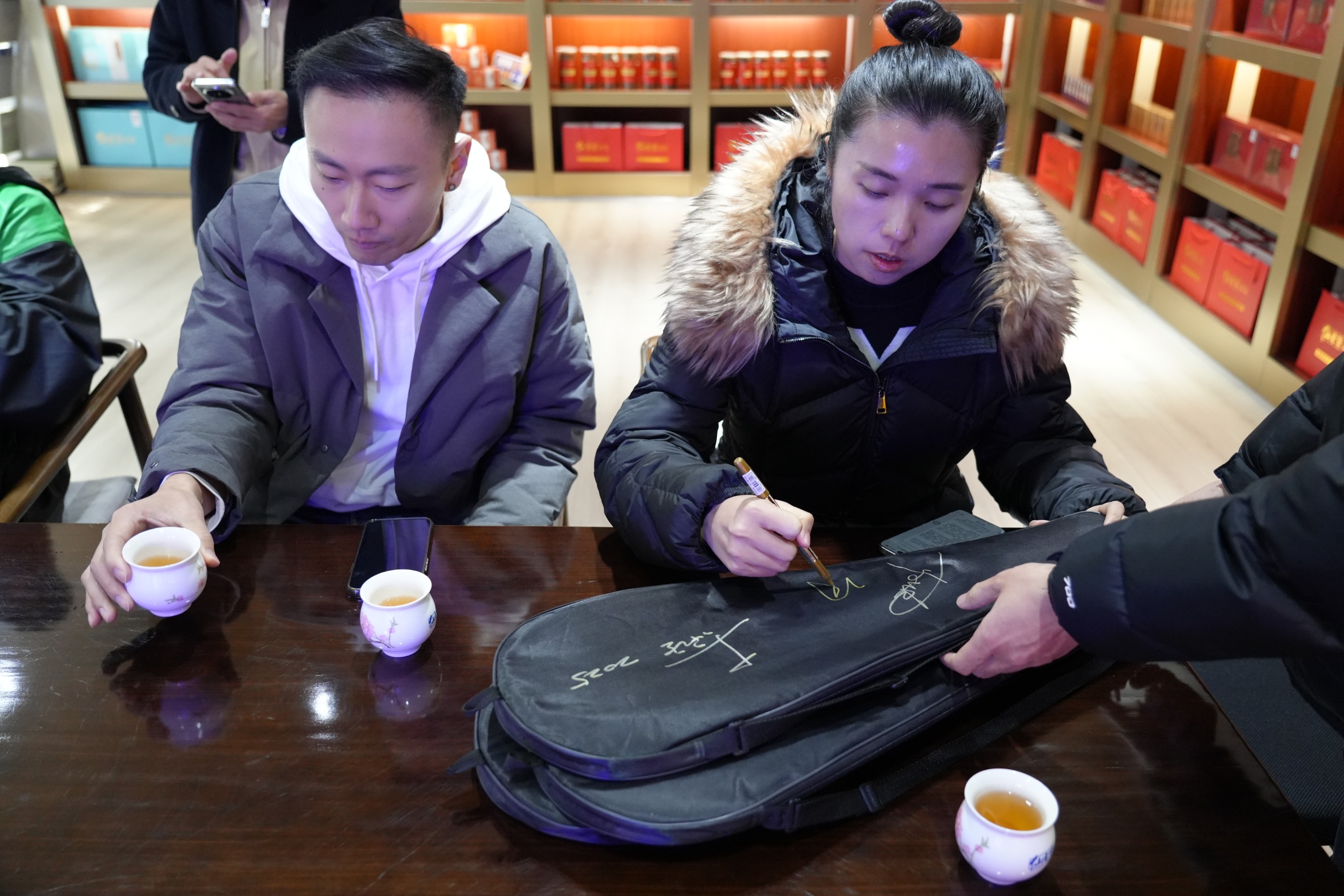 杭州亞運(yùn)會官方靈芝產(chǎn)品供應(yīng)商|杭州亞運(yùn)會官方供應(yīng)商|中國靈芝十大品牌|仙客來靈芝|仙客來靈芝破壁孢子粉|仙客來孢子油|仙客來靈芝飲片|仙客來破壁孢子粉|靈芝孢子油|孢子粉|靈芝破壁孢子粉|靈芝|中華老字號