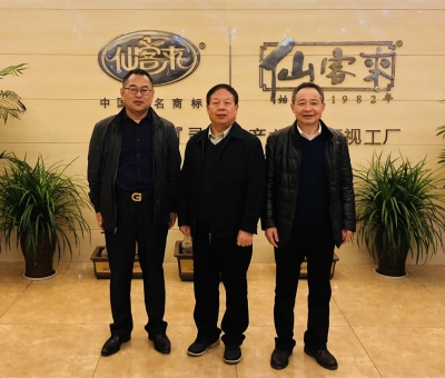 全國模范教師、國防科技大學(xué)潘存云教授一行到訪仙客來公司