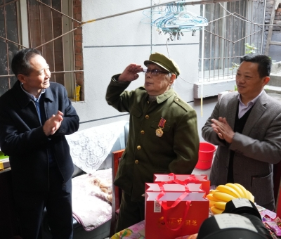 敬英雄 暖人心 - 走訪慰問抗美援朝老兵